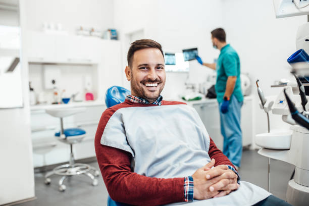 Best Wisdom Tooth Removal  in Dearborn, MI